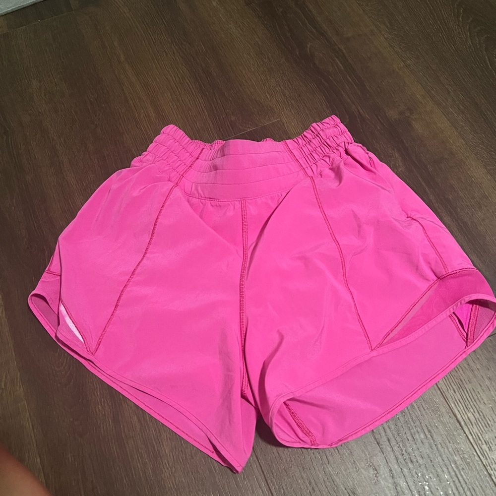 Sonic Pink Lulu shorts size 4